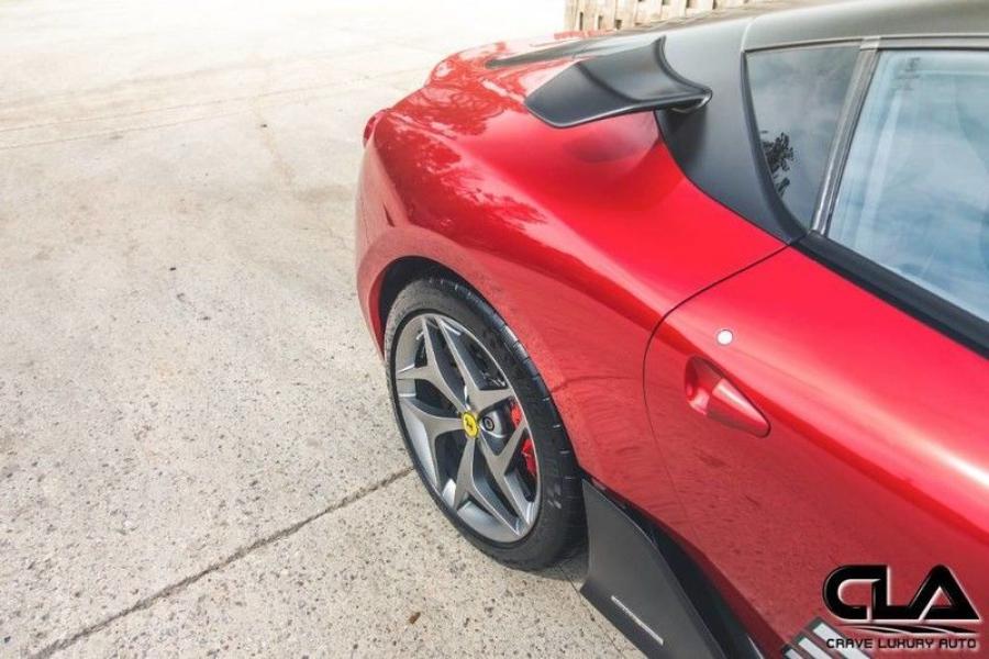Детали экстерьера Ferrari SP30 2012 года  (фото 90 из 117)